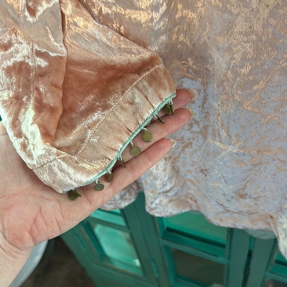 Soft Surroundings Moroccan beaded Blush Velvet Blouse with Embroidery - Picture 5 of 7